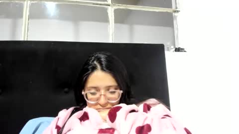 sweetyypeach online show from 01.07.25