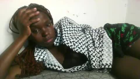 Snapshot of swt_lov chatting on 02.21.25 swt_lov online show from 02.21.25