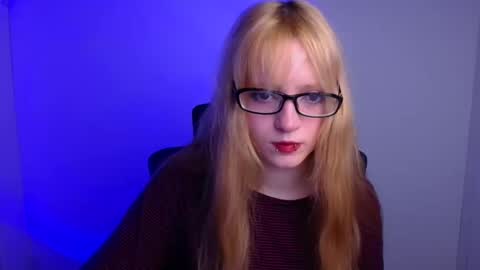 Snapshot of syfer_loon chatting on 12.02.25 Syfer online show from 12.02.25