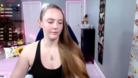 Snapshot of syndica chatting on 12.27.24 Jennah online show from 12.27.24