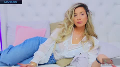 Snapshot of taahiraarabian chatting on 12.21.24 Arianna online show from 12.21.24