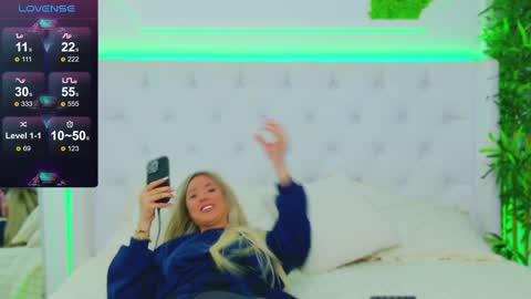 Snapshot of taahiraarabian chatting on 01.30.25 Arianna online show from 01.30.25