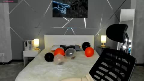 Sasha online show from 11.07.25