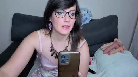 Snapshot of talia_bloodina chatting on 09.25.25 Talia Bloodina online show from 09.25.25
