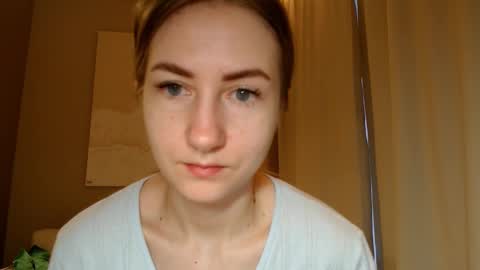  Kira  online show from 01.16.25