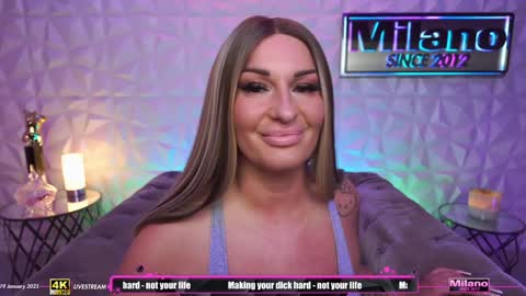 Snapshot of tamaramilano chatting on 01.19.25 TamaraMilano online show from 01.19.25