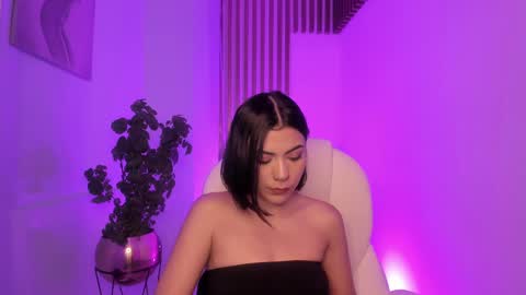 Snapshot of tamarathompsonn chatting on 03.05.25 Tamara. online show from 03.05.25