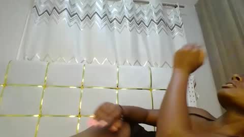 Snapshot of tamia538235 chatting on 01.20.25 tamia online show from 01.20.25