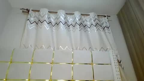 Snapshot of tamia538235 chatting on 02.18.25 tamia online show from 02.18.25