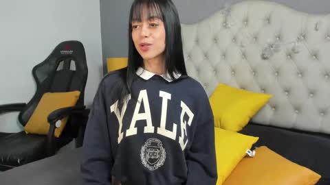 Snapshot of tammy_greyy chatting on 12.19.24 Tammy online show from 12.19.24