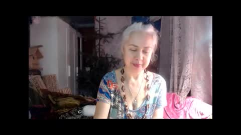 Snapshot of tanganiika chatting on 10.12.25 Milena online show from 10.12.25