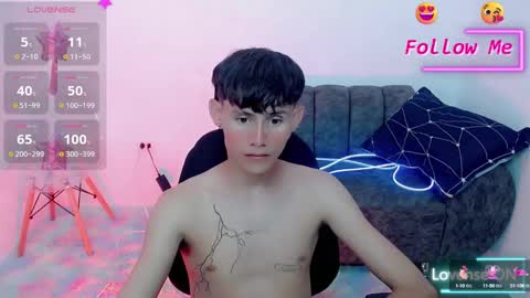 Snapshot of tanjiro_cute chatting on 01.30.25 Andres online show from 01.30.25