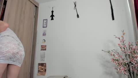 Snapshot of tanya_worldbondage chatting on 12.06.24 tanya online show from 12.06.24