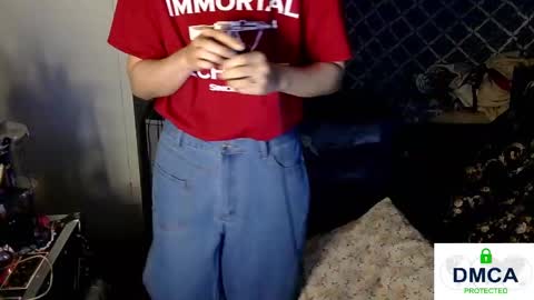 Snapshot of tashakai chatting on 02.10.25 TashaKai online show from 02.10.25