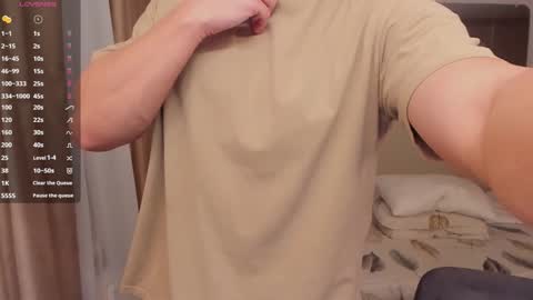 My shows 2100500 UTC3 online show from 12.17.24