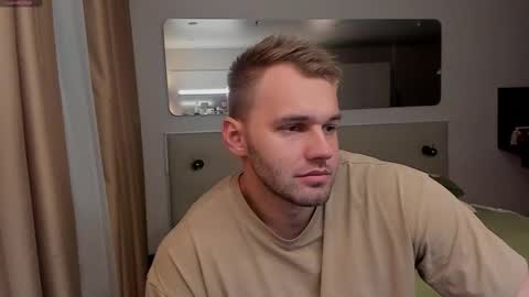 My shows 2100500 UTC3 online show from 02.12.25