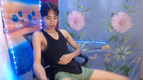 Snapshot of tastylicious_kim chatting on 01.30.25 Ask me online show from 01.30.25