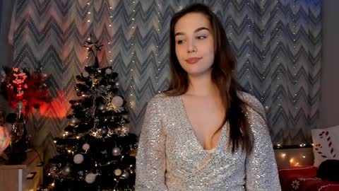 Snapshot of tate_angel chatting on 12.25.24 Tate online show from 12.25.24