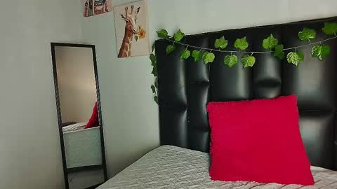 tatiana_mendoza online show from 03.03.25