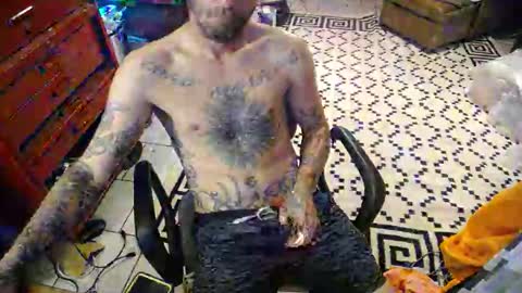 Snapshot of tattedalpha chatting on 03.09.25 tattedalpha online show from 03.09.25