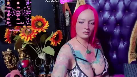 Snapshot of tattooderek chatting on 10.16.25 tattooderek online show from 10.16.25