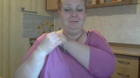 Snapshot of tatyanka_ chatting on 10.02.25 tatyanka_ online show from 10.02.25