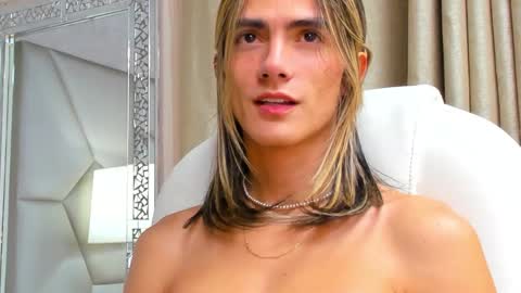 Snapshot of tayler_swift1 chatting on 01.18.25 tayler_swift1 online show from 01.18.25