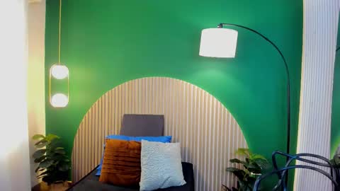 Taylor Bennet online show from 11.02.25