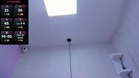 TAYLOR  online show from 03.04.25