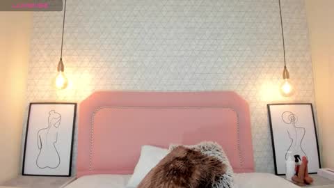 TAYLOR  online show from 11.07.25