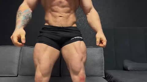 Andy Psy online show from 11.28.25