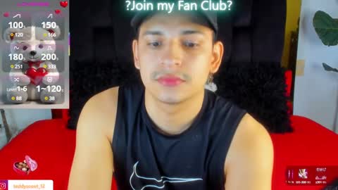 Snapshot of teddy_cowboy chatting on 02.17.25 Follow me on Twitter boys ryder and instagram teddyscoot 12 online show from 02.17.25