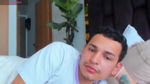 Snapshot of teddy_cowboy chatting on 02.24.25 Follow me on Twitter boys ryder and instagram teddyscoot 12 online show from 02.24.25