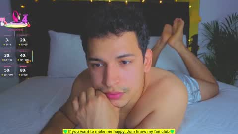 Snapshot of teddy_cowboy chatting on 10.09.25 Follow me on Twitter boys ryder and instagram teddyscoot 12 online show from 10.09.25