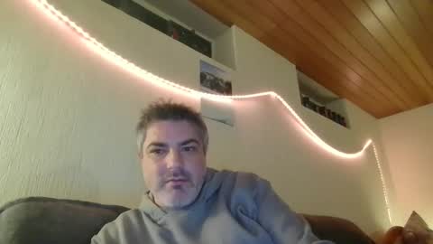 Snapshot of teeforyou chatting on 02.04.25 Peter online show from 02.04.25