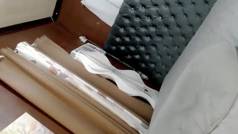 Snapshot of temptationofsex chatting on 12.05.24 EVA GLASSCOTT online show from 12.05.24