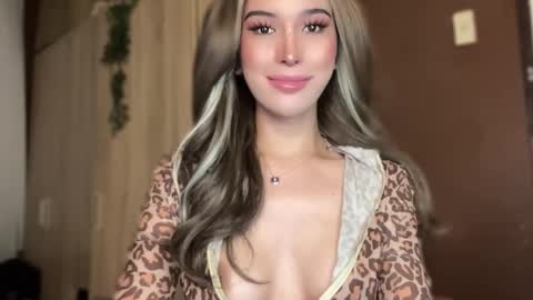 Snapshot of temptationofsex chatting on 03.11.25 EVA GLASSCOTT online show from 03.11.25