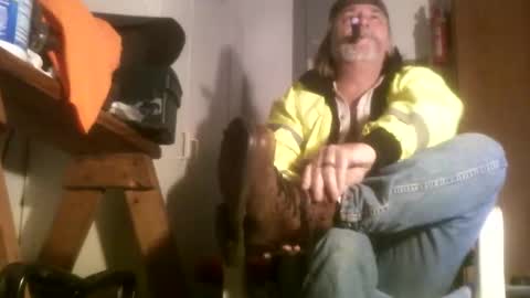 Snapshot of tennredneck chatting on 12.06.24 Tennredneck online show from 12.06.24