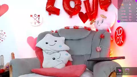 Snapshot of tevenwhiite chatting on 02.10.25 teven online show from 02.10.25