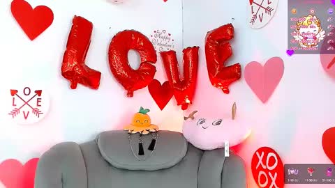 Snapshot of tevenwhiite chatting on 02.18.25 teven online show from 02.18.25