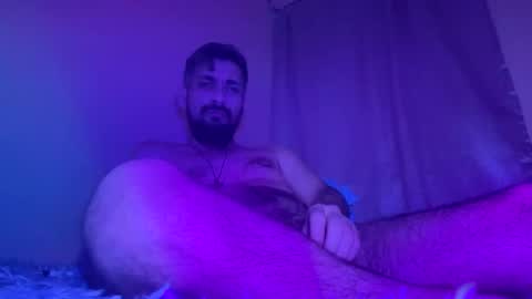 Snapshot of thamasleal chatting on 10.18.25 thamasleal online show from 10.18.25