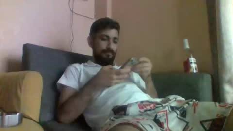 Snapshot of thamasleal chatting on 10.20.25 thamasleal online show from 10.20.25