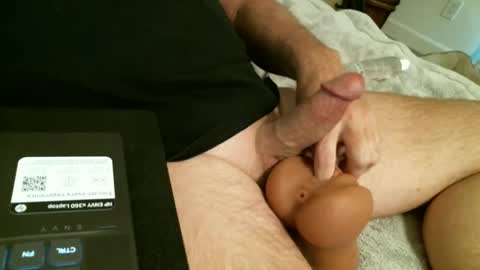 Snapshot of thameslee chatting on 09.24.25 Thames online show from 09.24.25