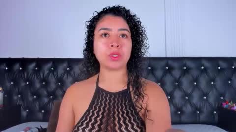 thara webstter online show from 09.24.25