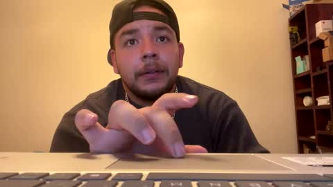 Snapshot of thatguymichael93 chatting on 10.27.25 thatguymichael93 online show from 10.27.25