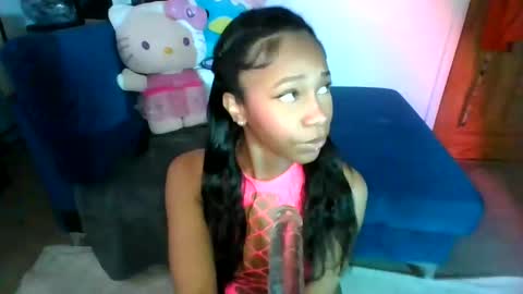 Snapshot of theangelbabyyy chatting on 12.15.24 theangelbabyyy online show from 12.15.24