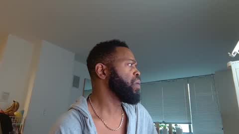 Snapshot of theblacklordmaster chatting on 10.01.25 theblacklordmaster online show from 10.01.25