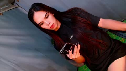 Snapshot of thedevil_inme chatting on 02.23.25 Lana But you can spell it backwards online show from 02.23.25