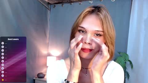 Snapshot of thedevil_inme chatting on 10.05.25 Lana But you can spell it backwards online show from 10.05.25
