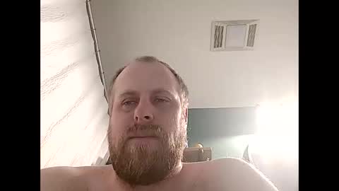 Snapshot of thehammerxx chatting on 10.17.25 thehammerxx online show from 10.17.25